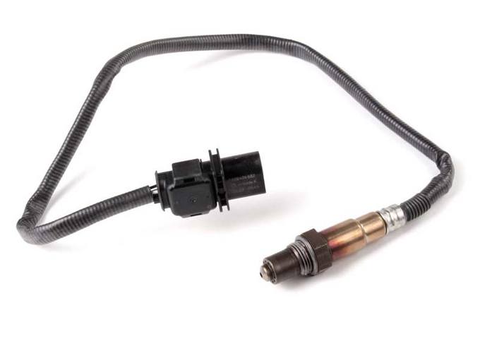 BMW Oxygen Sensor - Front Passenger Side 11787535269 - Bosch 17028